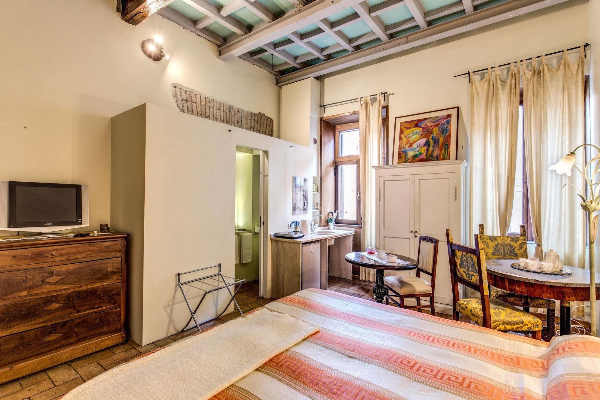 La Casa Del Capitano Hotel Rome Buitenkant foto